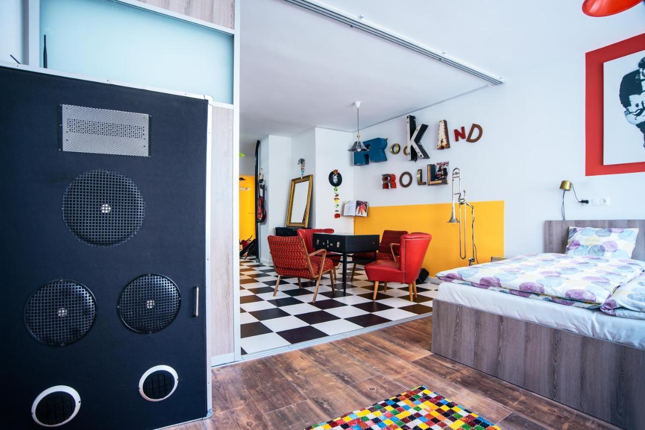 Apartment The Of Music In Downtown
